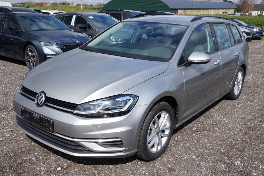 Volkswagen Golf VARIANT 1.0 TSI DSG COMFORTLINE*NAVI*ACC* Image 3