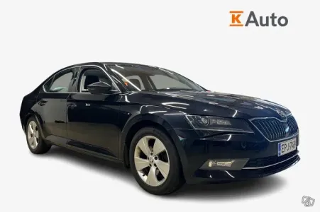 Skoda Superb 2,0 TDI 150 Ambition BusinessLine *Webasto / Vakkari / Vetokoukku / Smartlink*