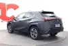 Lexus UX 300e Luxury - Akun bruttokapasiteetti 72,8 kWh. Miljoonan kilometrin / 10 vuoden akkuturva. Thumbnail 3