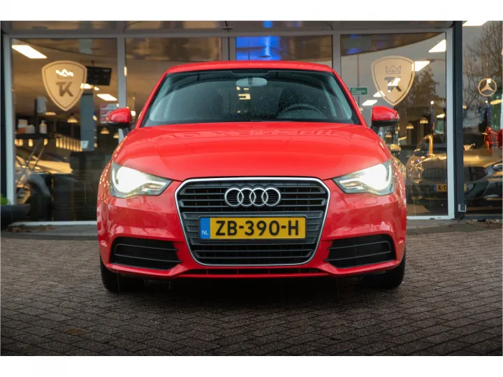 Audi A1 1.4 TFSI Ambition Pro Line Business  Image 2