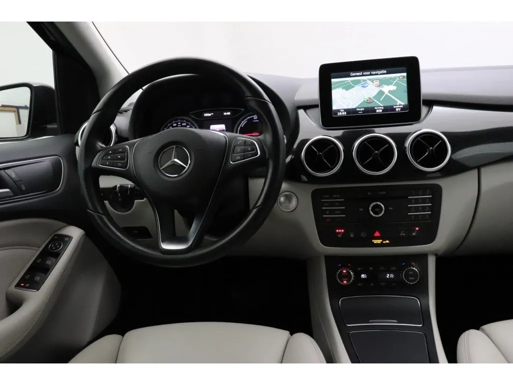 Mercedes-Benz B 250 B250e Electric Ambition wegenbelastingvrij incl. BTW Image 3