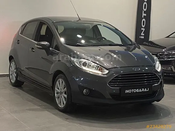 Ford Fiesta 1.4 Titanium Image 1