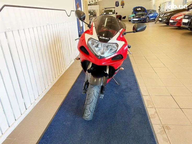 Suzuki GSX-R Image 5